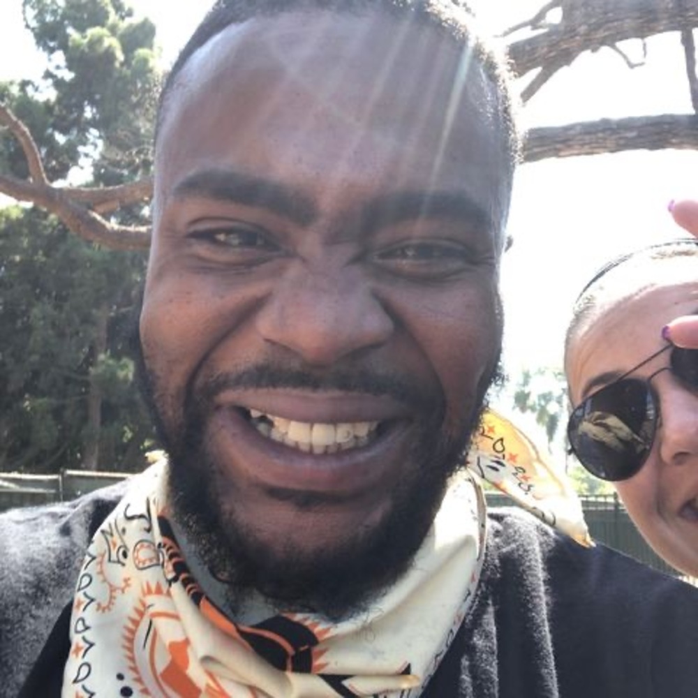 Meet your Posher, Rayvonn